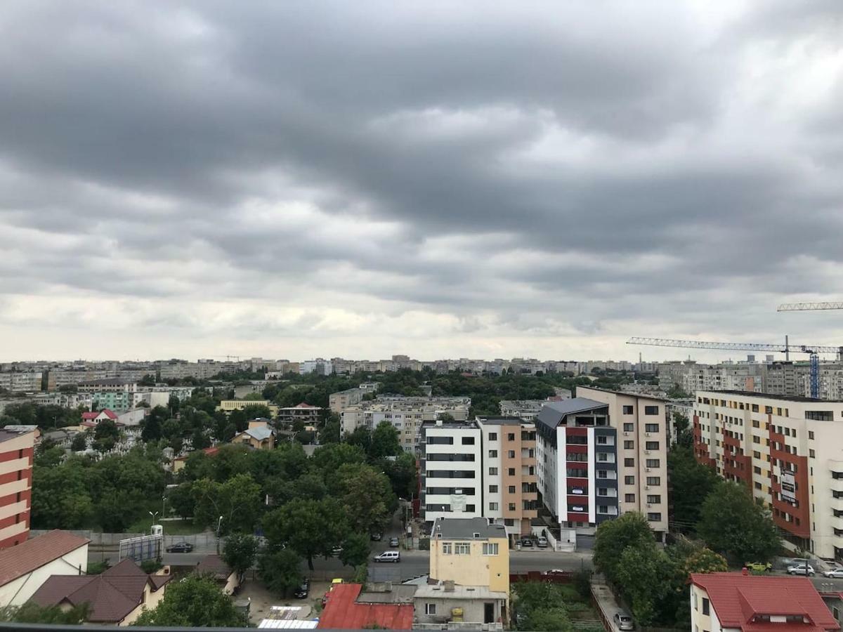 Luxury Westpark 2 Residence With Lake View Bükreş Dış mekan fotoğraf