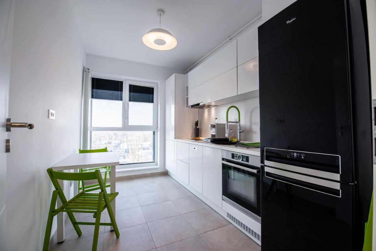 Luxury Westpark 2 Residence With Lake View Bükreş Dış mekan fotoğraf